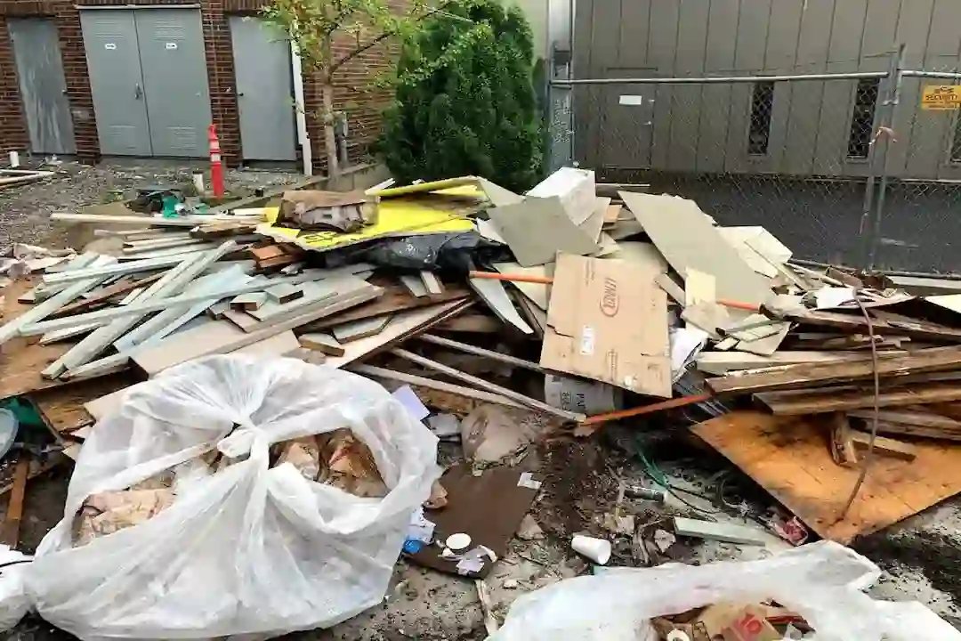 Construction-Debris-Removal