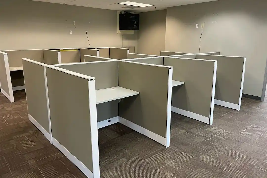 Office-Cubicle-Removal