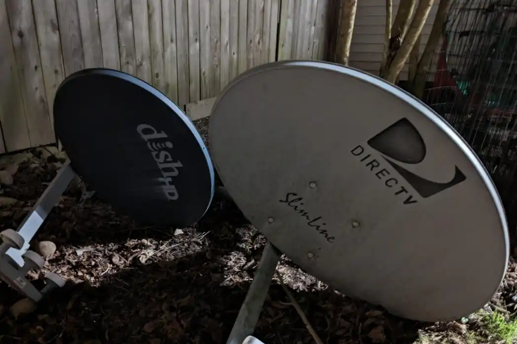 Satellite-Dish-Removal