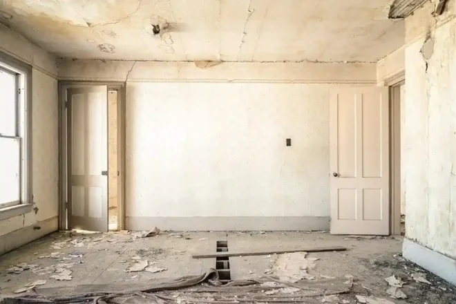 Contractor-Clean-Out